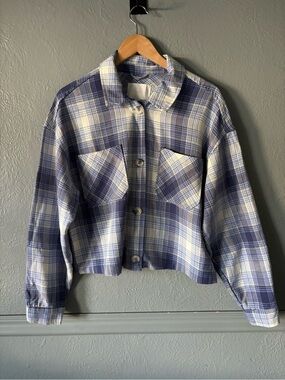 Ashley by 26 International Cropped Plaid Flannel Shacket Blue White Large